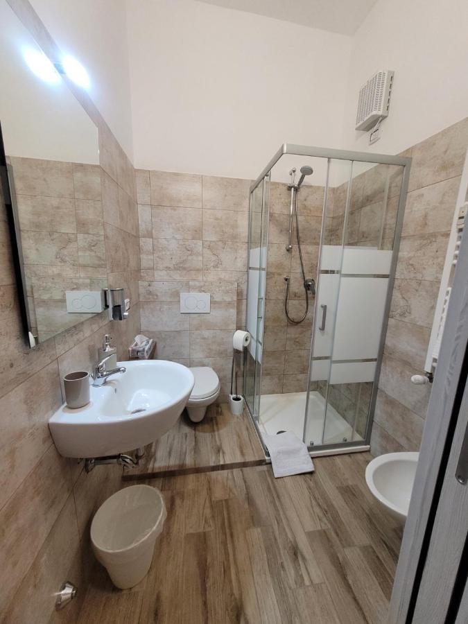 Tiber Rooms Testaccio Roma Exterior foto